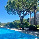 5 Minutes Cannes Et Plages, Terrasse, Piscine Vallauris