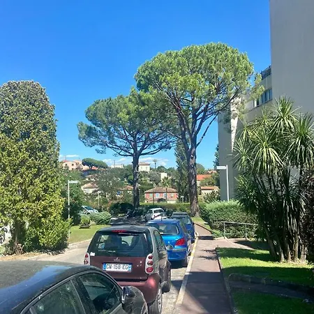5 Minutes Cannes Et Plages, Terrasse, Piscine * Vallauris